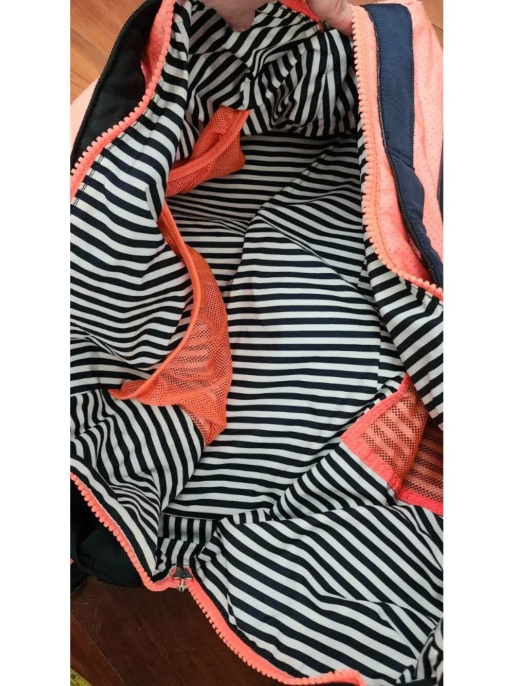Lululemon Do It Up Gym Bag Neon Coral Navy Large Duffle Crossbody Travel Sport